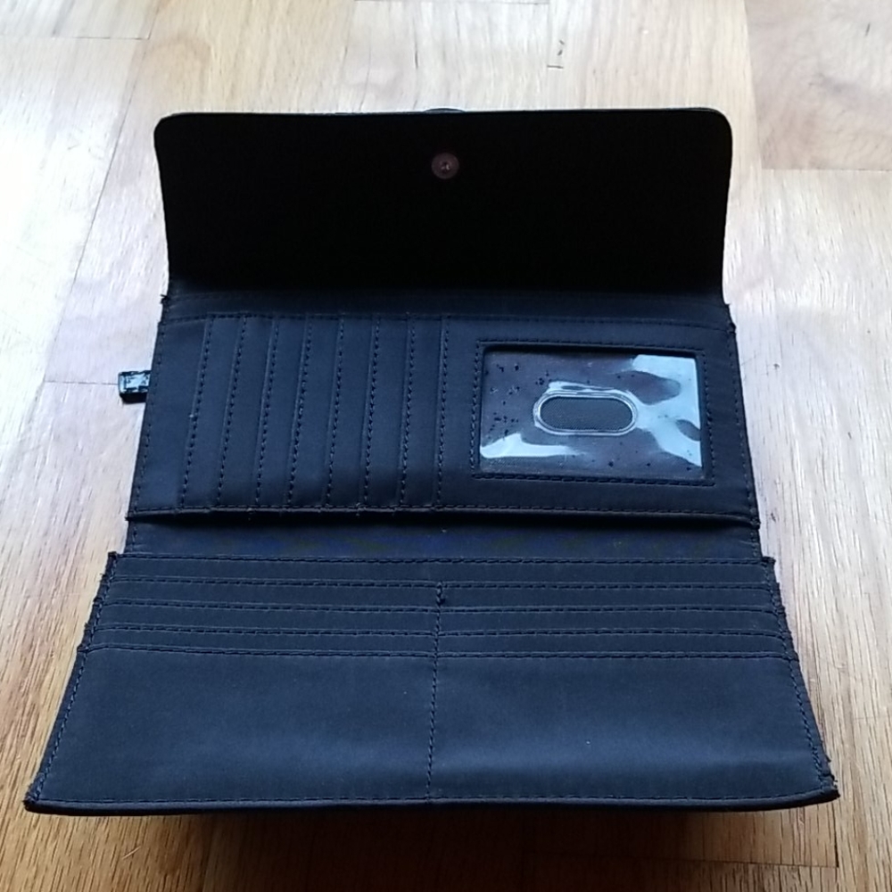 Wallet - Picture 4 of 4